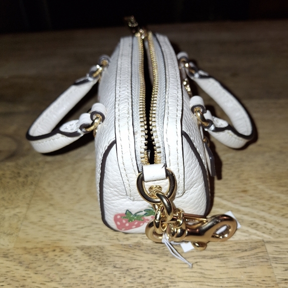 Coach strawberry mini Rowan bag - Picture 6 of 11